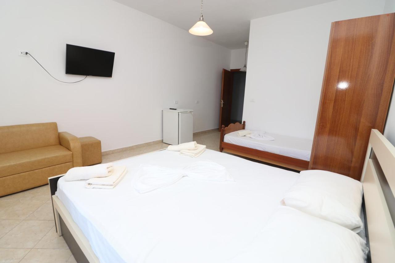 Himara Blue Rooms Himare