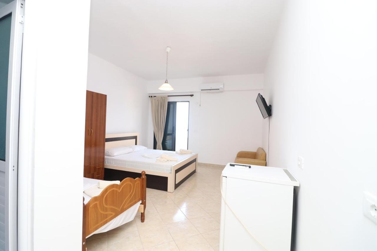 Aparthotel Himara Blue Rooms *