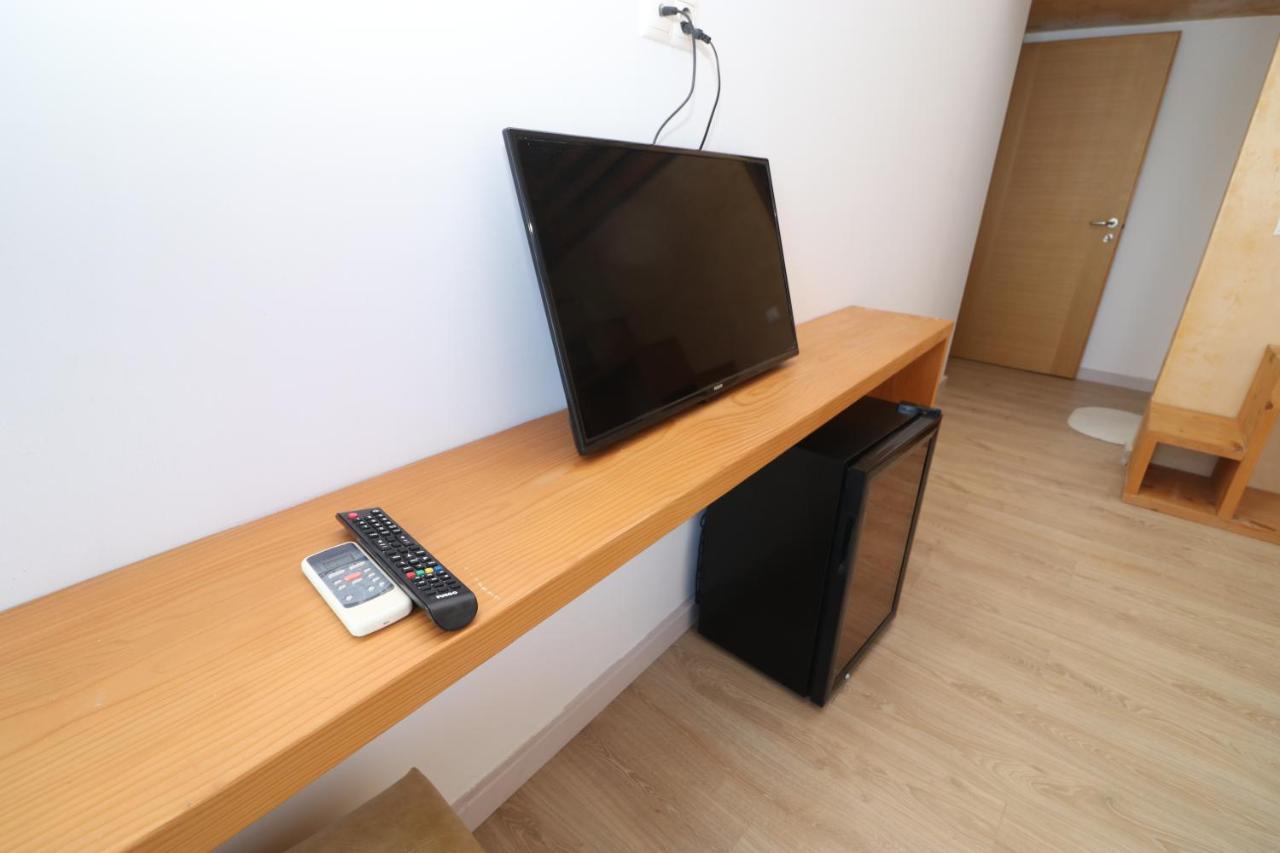 Himara Blue Rooms Aparthotel *